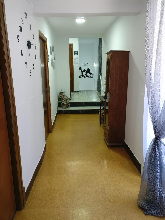 Albergue Vintecatro Caldas De Reis Eksteriør billede