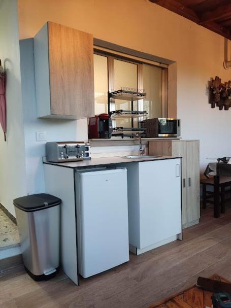 Albergue Vintecatro Caldas De Reis Eksteriør billede